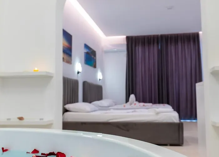 Feniks Hotel 3*