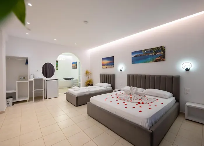 Feniks 3* Ksamil