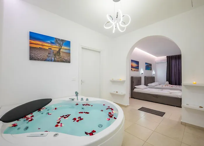 Feniks 3* Ksamil