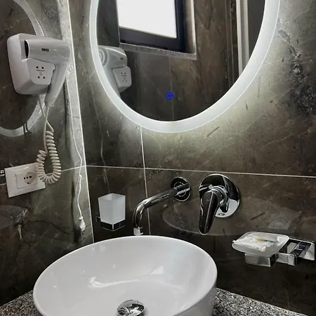 Feniks Hotel Ksamil