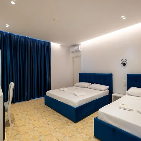 Feniks Otel 3*