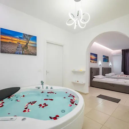 Feniks 3* Ksamil